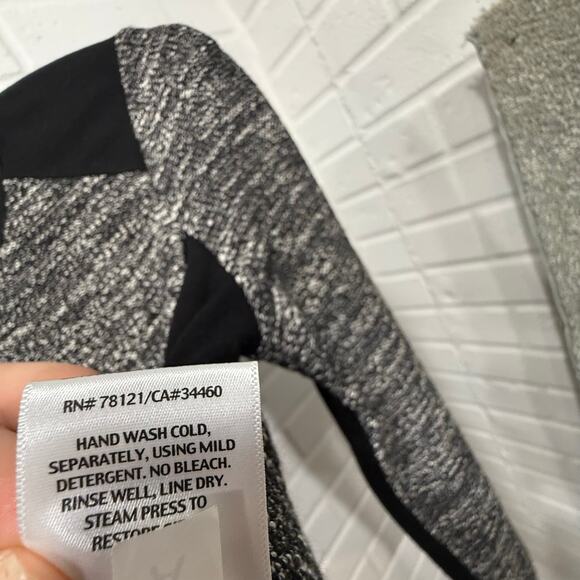 Eileen Fisher Collarless Tweed Crop Jacket Full Zip Italian Ponte Black White XS - Picture 9 of 14